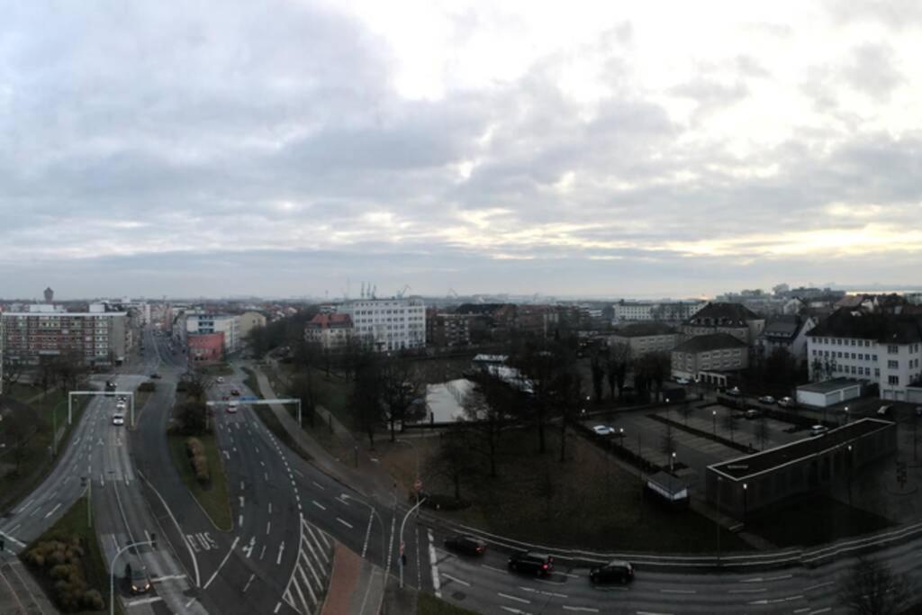 Yachtpanorama Weser Und Yachthafenblick 1 Zi 7Og Bremerhaven Exterior photo